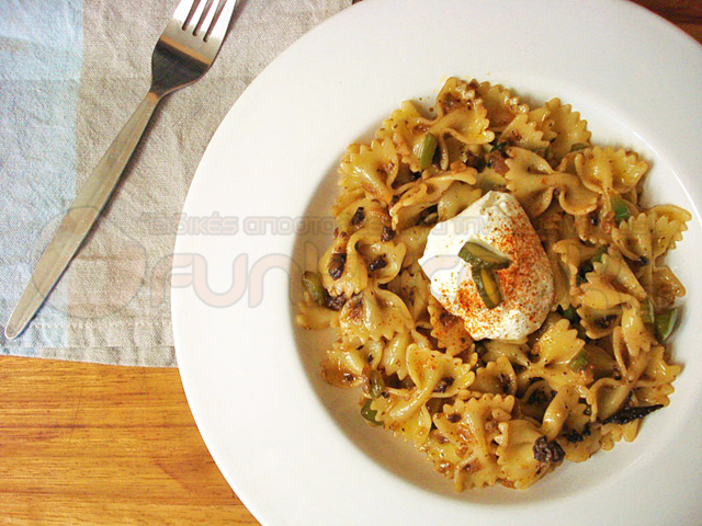 farfales me pasta elias | Funky Cook