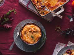 Γιορτινή κοτόπιτα με καλαμπόκι και κόκκινα φασόλια