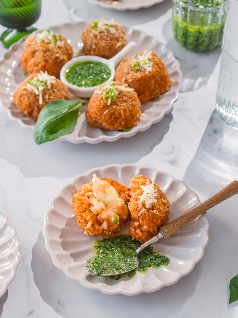 Αραντσίνι γεμιστά με Plant based τυρί